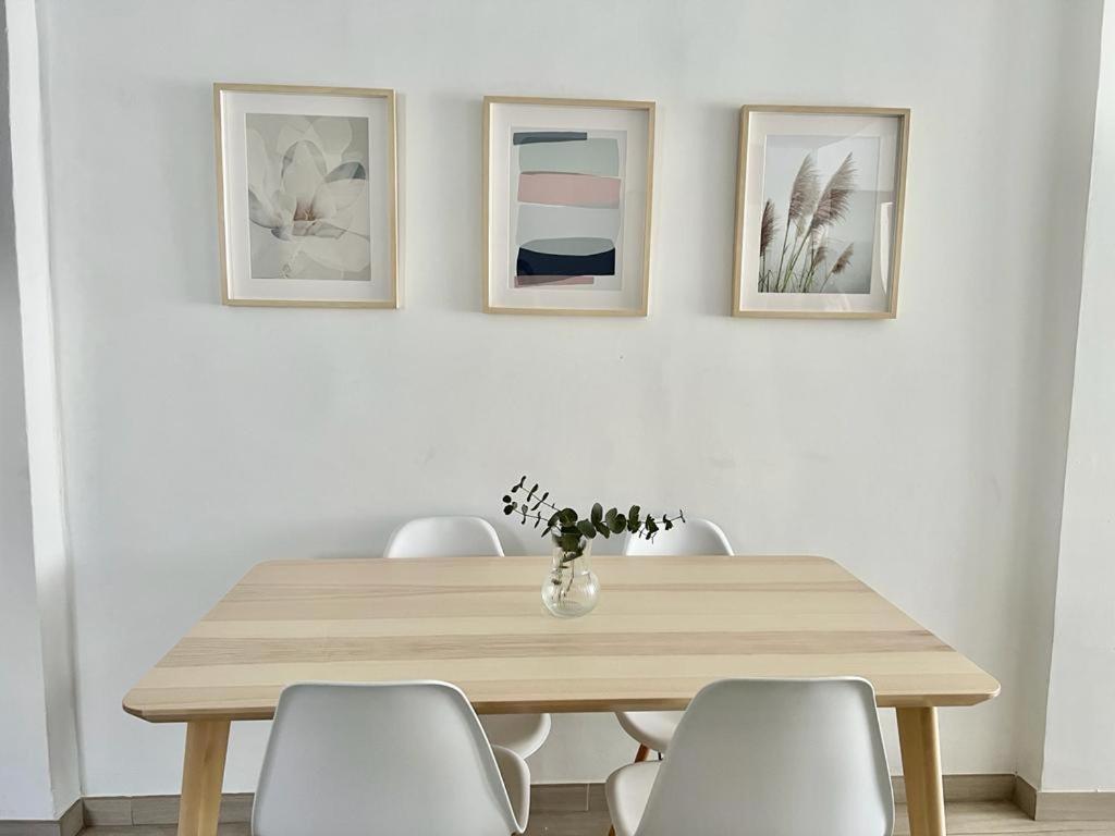 Acogedor Apartamento Cerca De La Playa Apartment Valencia Bagian luar foto
