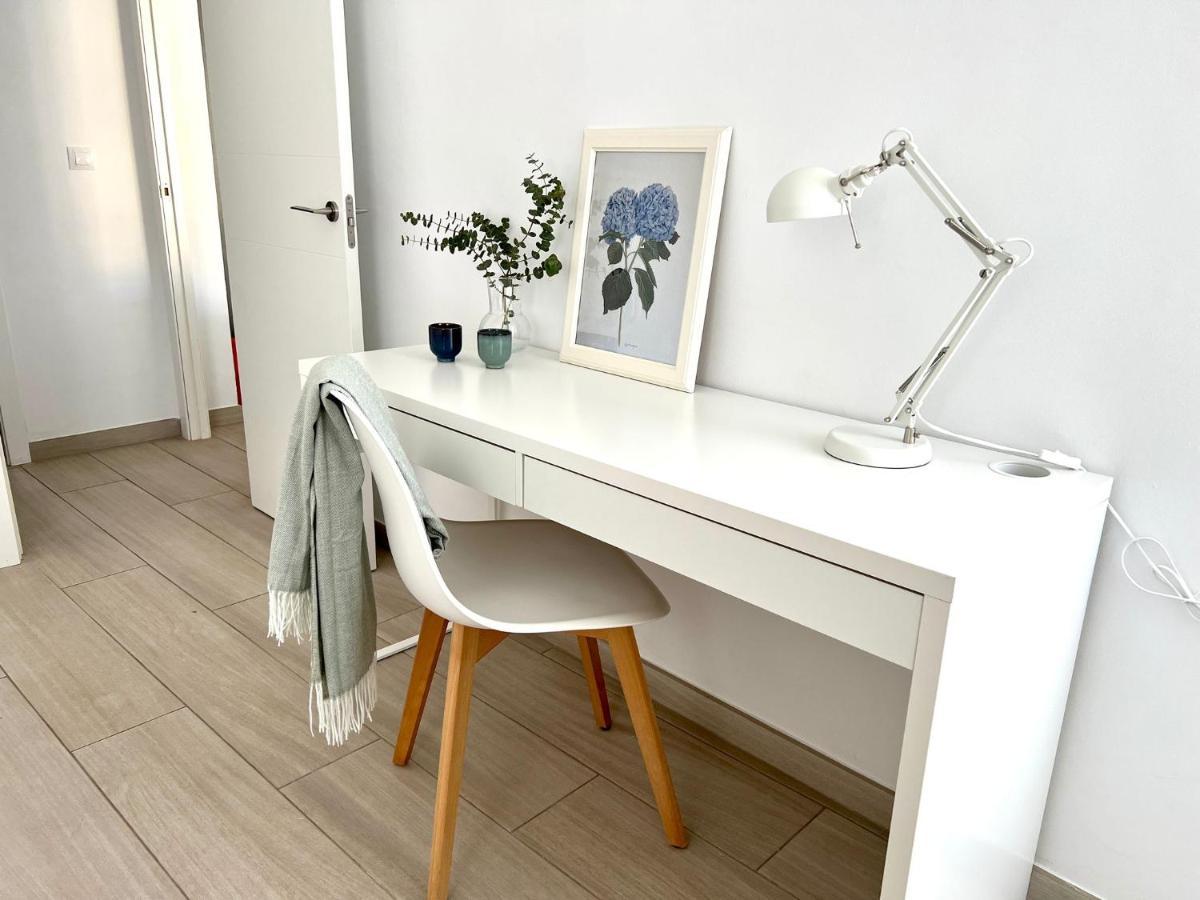 Acogedor Apartamento Cerca De La Playa Apartment Valencia Bagian luar foto